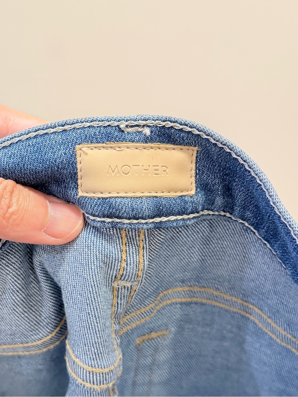 Mother Women’s The Weekender Ankle Fray Denim Jeans in Wild - Picture 7 of 10